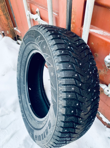 фото протектора и шины Ice Blazer WST3 Шина Sailun Ice Blazer WST3 225/50 R17 98T